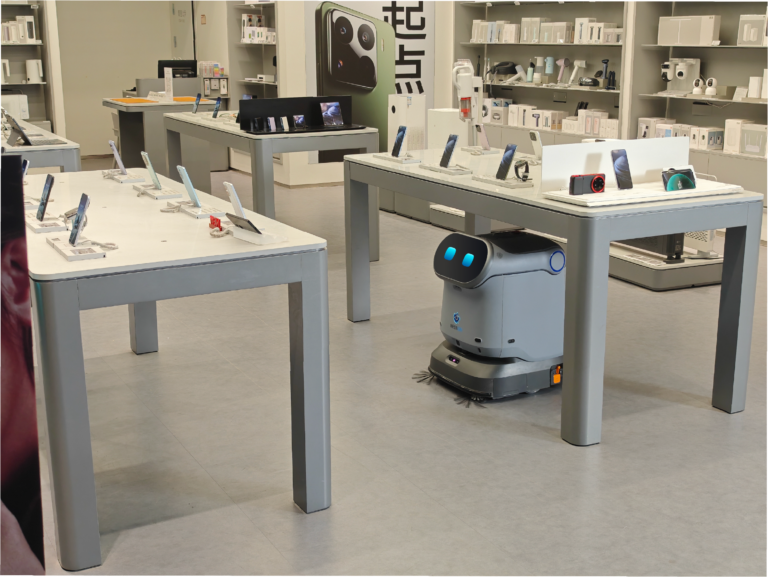 Keenon C40 — przewaga nad klasycznymi robotami domowymi